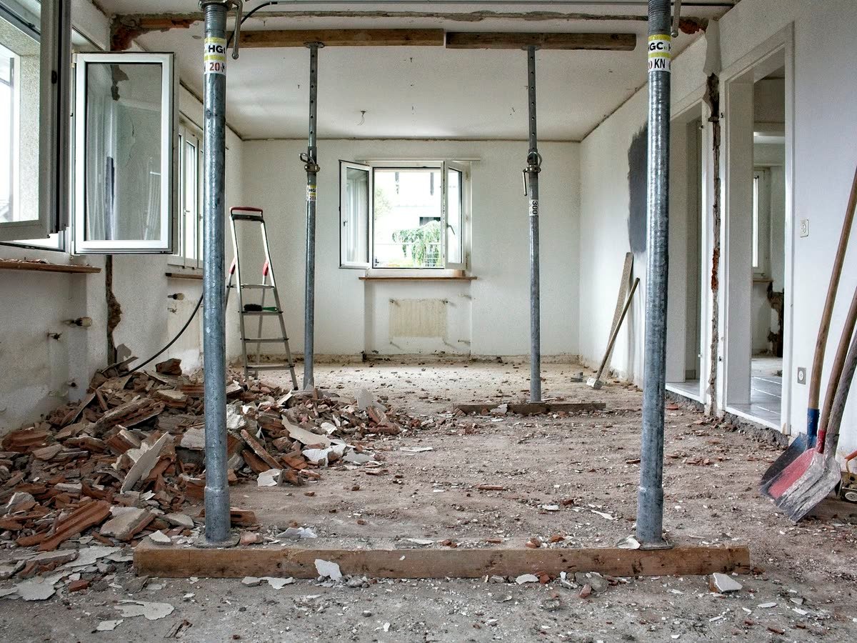 Floor Demolition & Removal